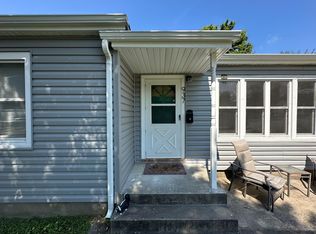 937 Sunshine Dr, Mount Vernon, MO 65712