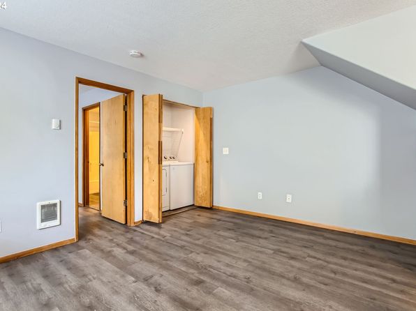 portland-oregon-2131568113 picture