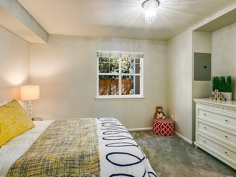 lower floor bedroom 3