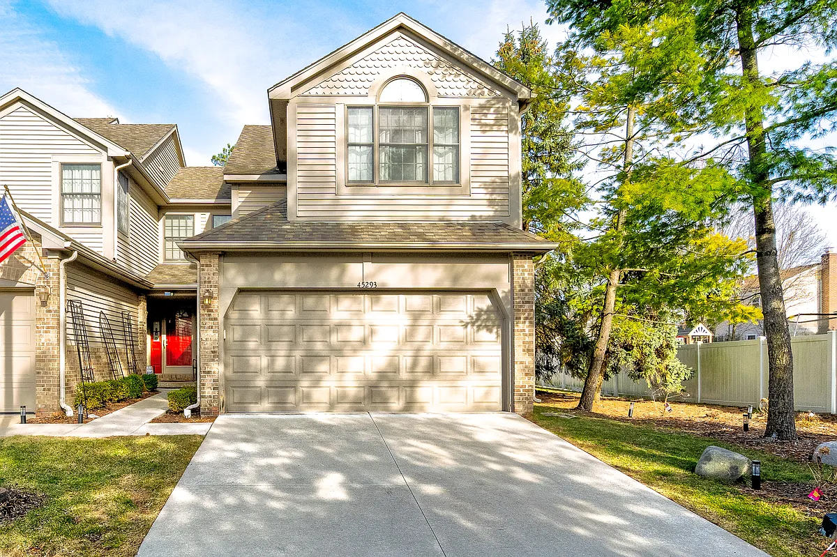Building Photo - 45293 Horseshoe Cir