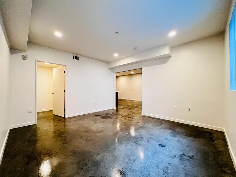 4814 Oakwood Ave #2 — Photo 15