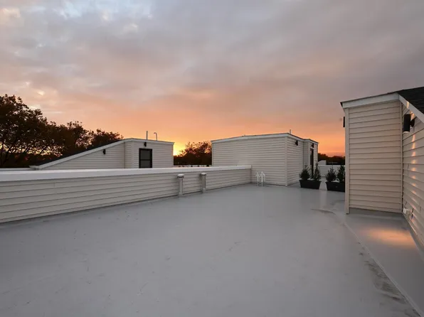 165 Delaware Avenue image 14 of 17