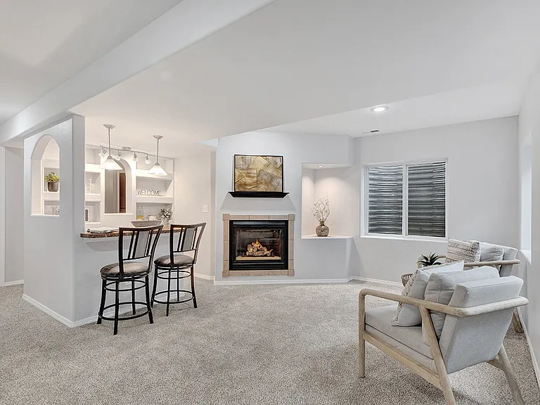 8335 Saint Helena Dr — Photo 35