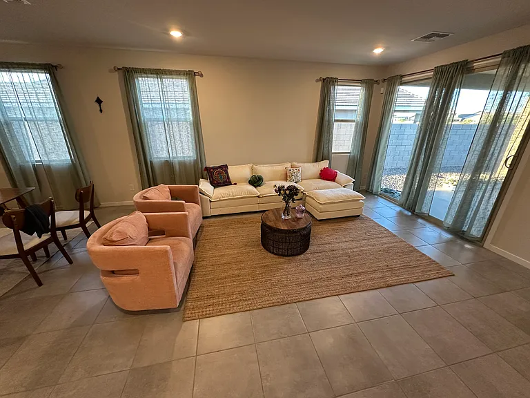 S 71st Dr — Photo 15