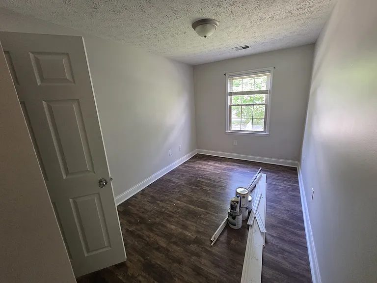 845 Overview Dr — Photo 25