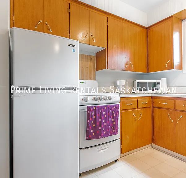 2158 Halifax St #6 — Photo 3