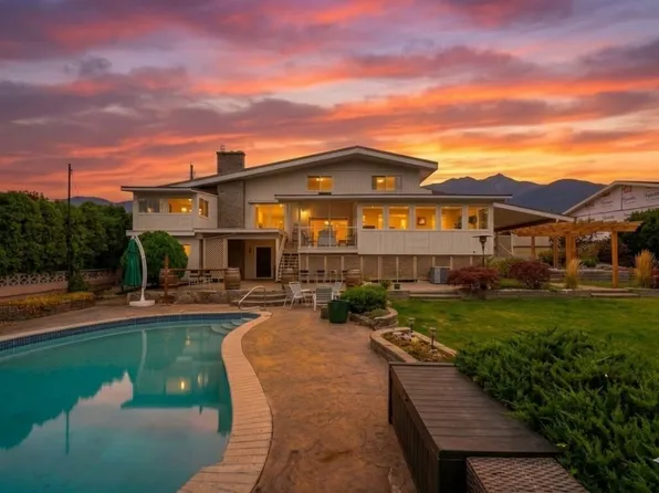 6521 Bellevue Dr, Oliver, BC V0H 1T4