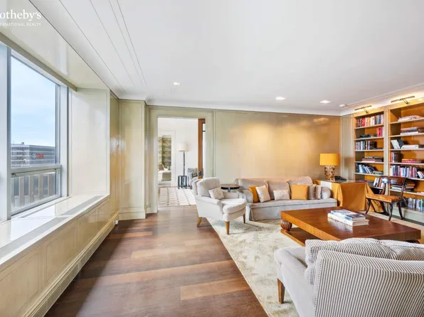 15 West 53rd Street image 5 of 11