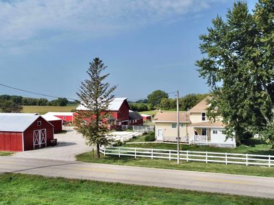 10266 County Line Rd, Marengo, IL, 60152