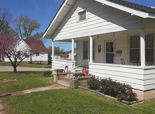 606 N Washington St, Salem, MO 65560