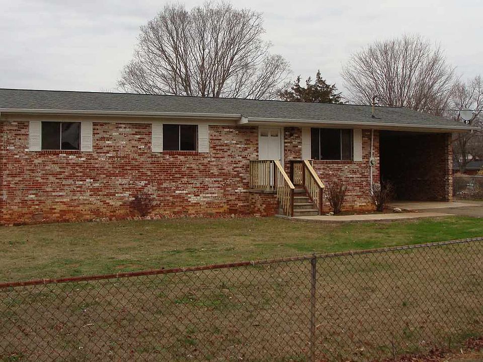 1st image of 3535 Maryland Cir SE