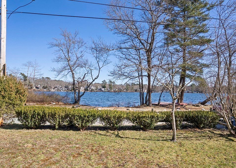 1398 Sassaquin Ave, New Bedford, MA 02745 Zillow