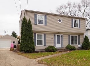 6107 Longview St, Portage, MI 49024