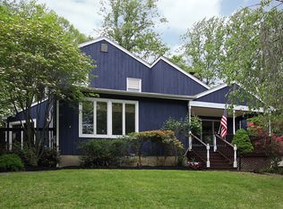 6 Jason Ln, Morristown, NJ 07960