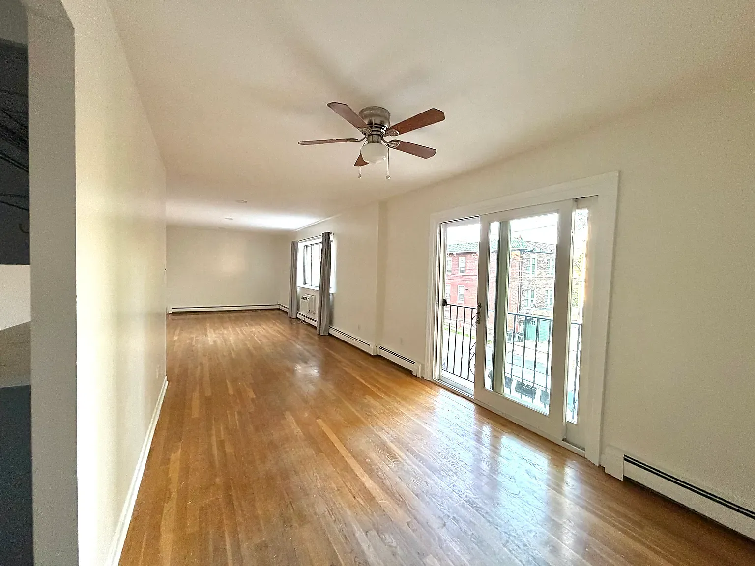 6037 Delafield Avenue — Photo 4