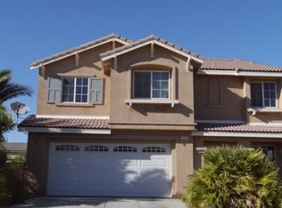 1717 E Holguin St, Lancaster, CA