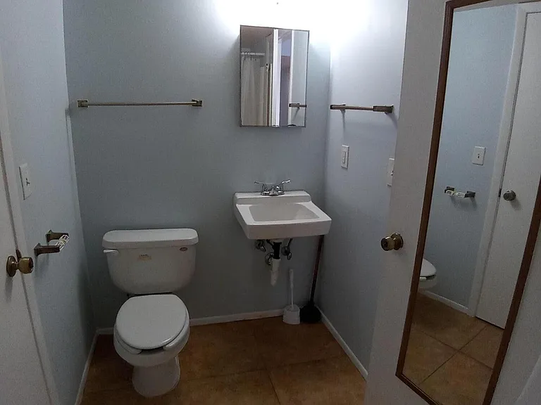 1800 University Ln #106 — Photo 21
