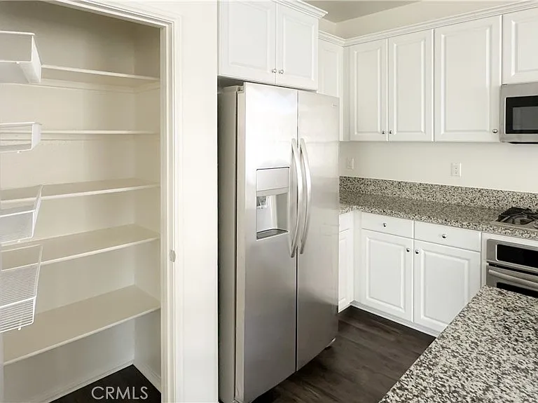 42688 Azure St — Photo 11