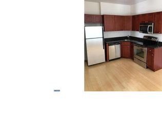 907 N 19th St #A, Philadelphia, PA 19130