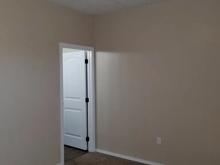 3624 Weston St — Photo 12
