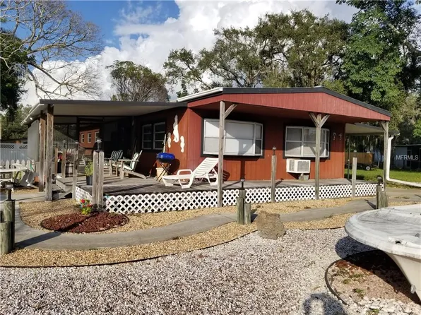 100 E Marland Ct, Nokomis, FL 34275