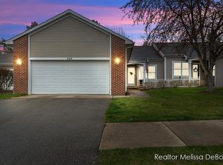 699 Strawberry Valley Ave NW, Comstock Park, MI 49321
