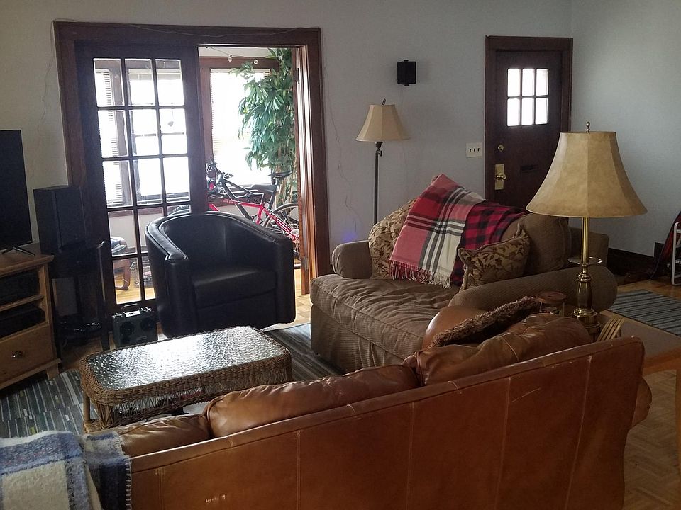 1st image of 3227 Girard Ave S #1