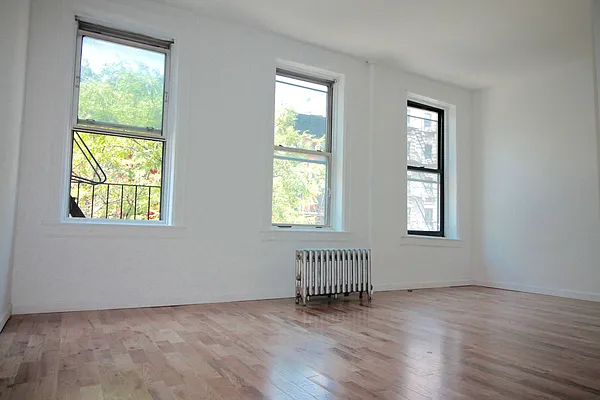 Rented by J Misrahi Realty Corp | media 18