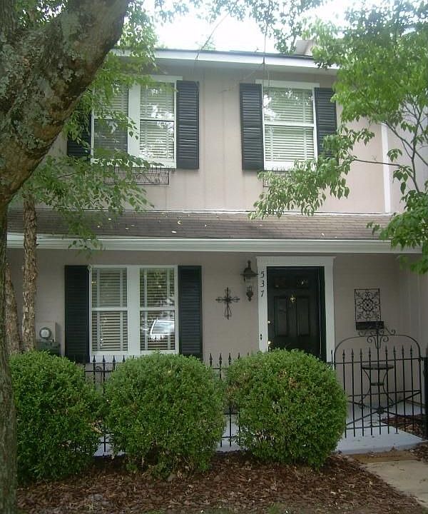 2nd image of 537 Heritage Ct