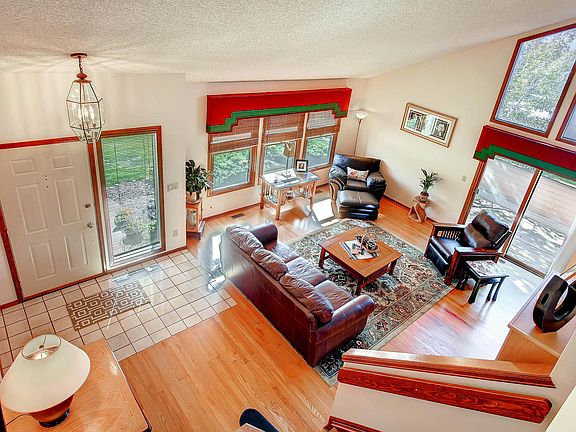 3rd image of 230 Palm Springs Dr