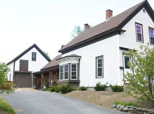 32 Summer St, Newport, NH 03773
