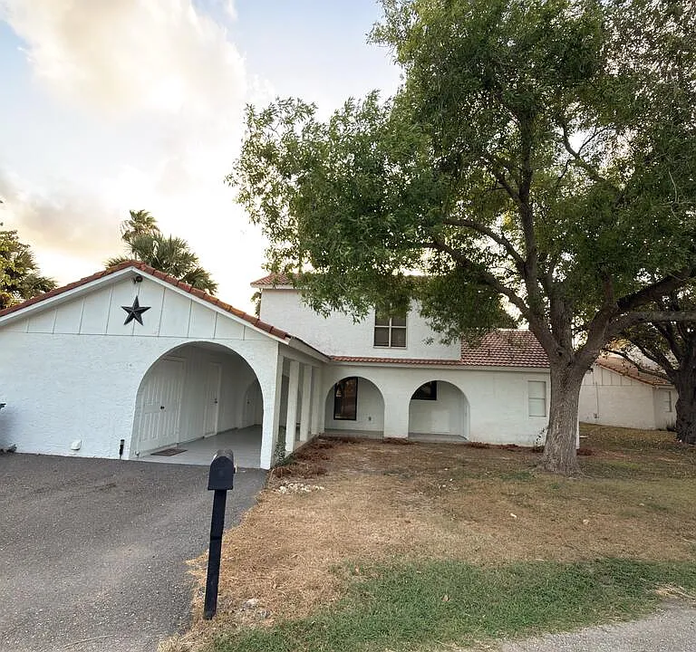 3737 Carmen Ave