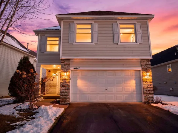 10247 Country Club Curv, Woodbury, MN 55129