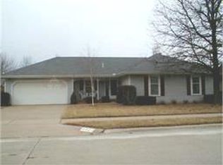 3321 S Virginia Ave, Springfield, MO 65807