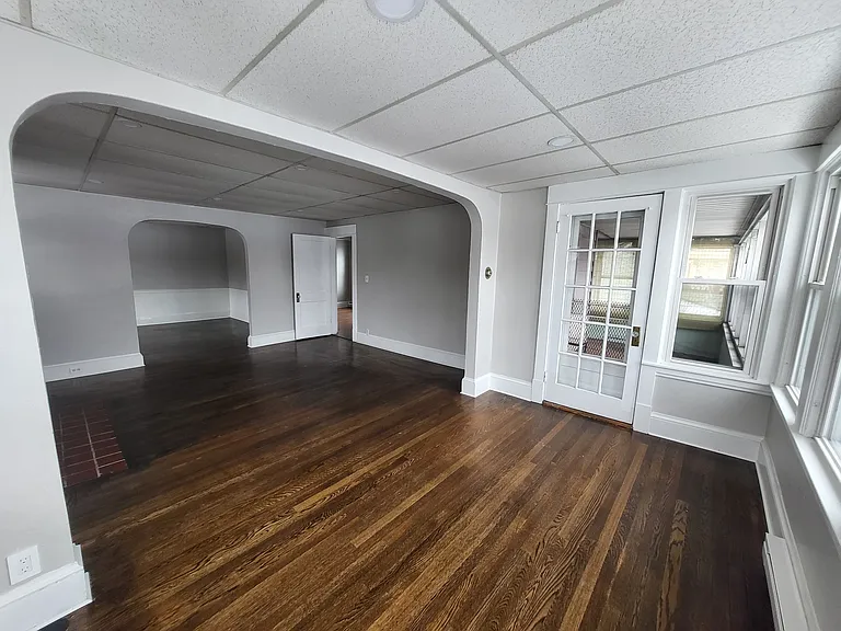 443 Beech St #2 — Photo 8