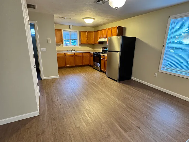 6 Chavenson St #1 — Photo 2