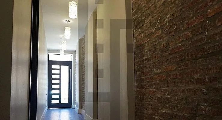 Rented by Loom Group | media 50