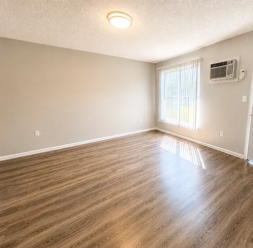 Fleur Apartments Photo 1