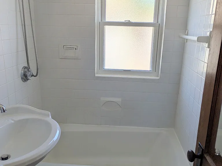 6 Violante St #2 — Photo 11