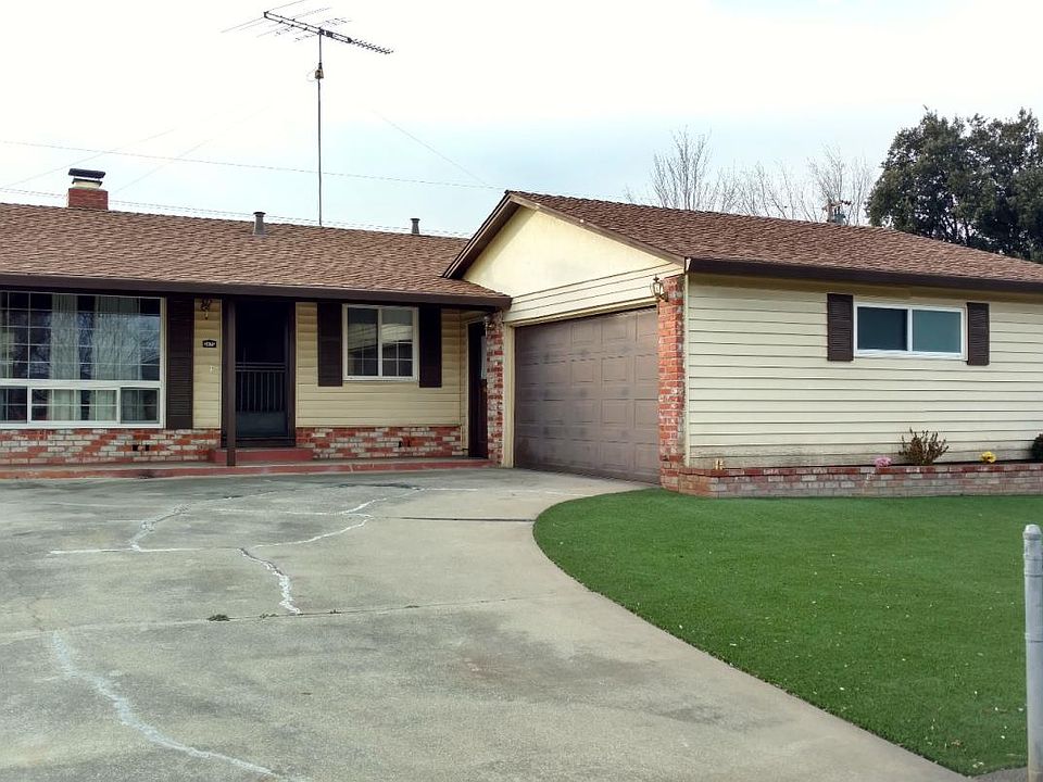 1st image of 2475 Grandby Dr