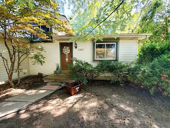 2nd image of 2413 Graystone Dr