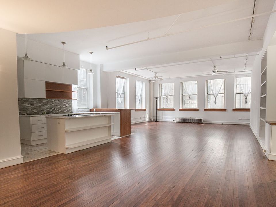 1st image of 14 E 33rd St APT 3S