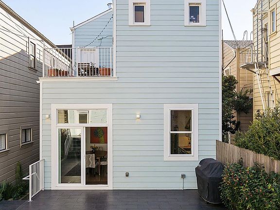 2nd image of 2584-2586 California St