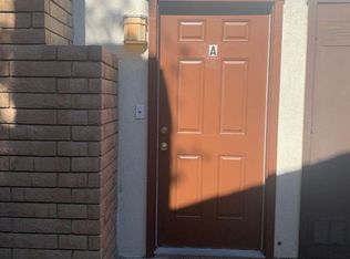 6908 N Half Moon Dr APT A, Bakersfield, CA 93309