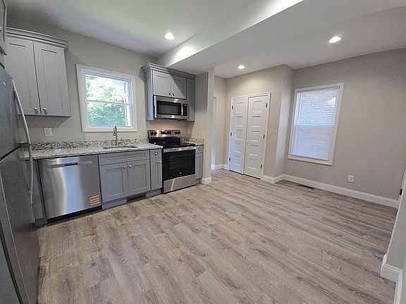 4th image of 26 Center St #1