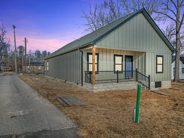 346 W 4th St, Cookeville, TN 38501