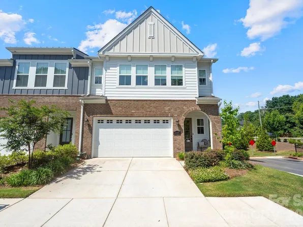 4135 Merkland Ln, Charlotte, NC 28226