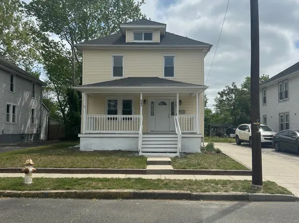547 Billings Ave, Paulsboro, NJ 08066