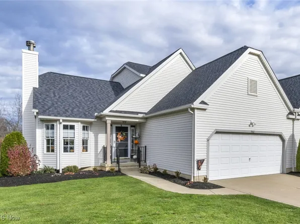 902 Devonwood Dr, Wadsworth, OH 44281