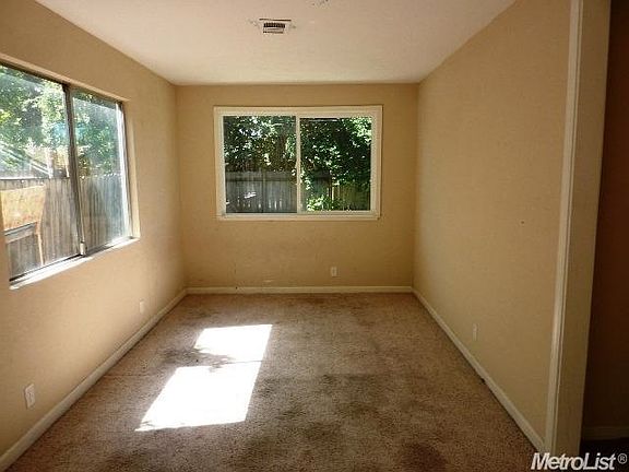 5th image of 5621 Jeffrey Ct